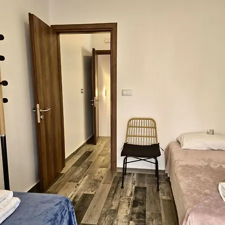 شقة Gem Luxury ثيرا