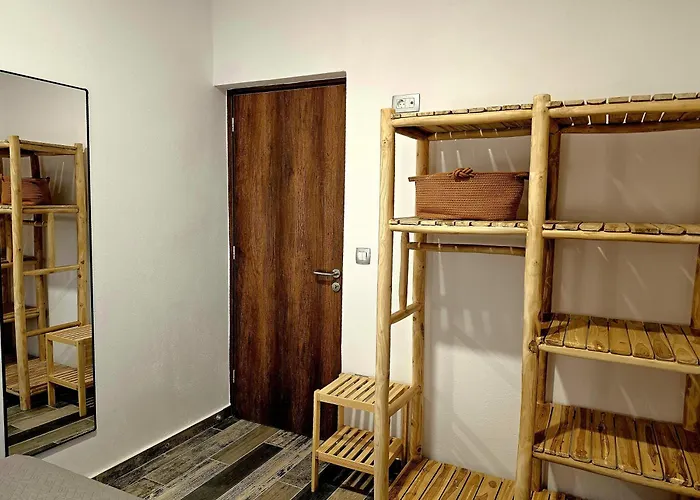 Gem Luxury Fira (Santorini)