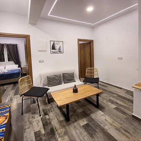 Apartment Gem Luxury Fira (Santorini)