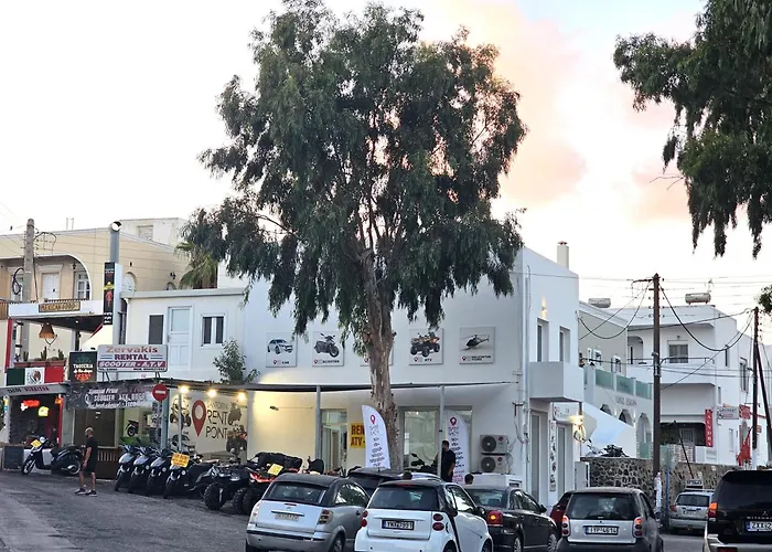 Gem Luxury Fira (Santorini)