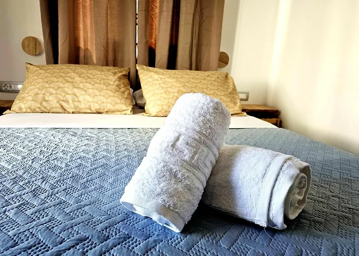 Gem Luxury * Fira (Santorini)